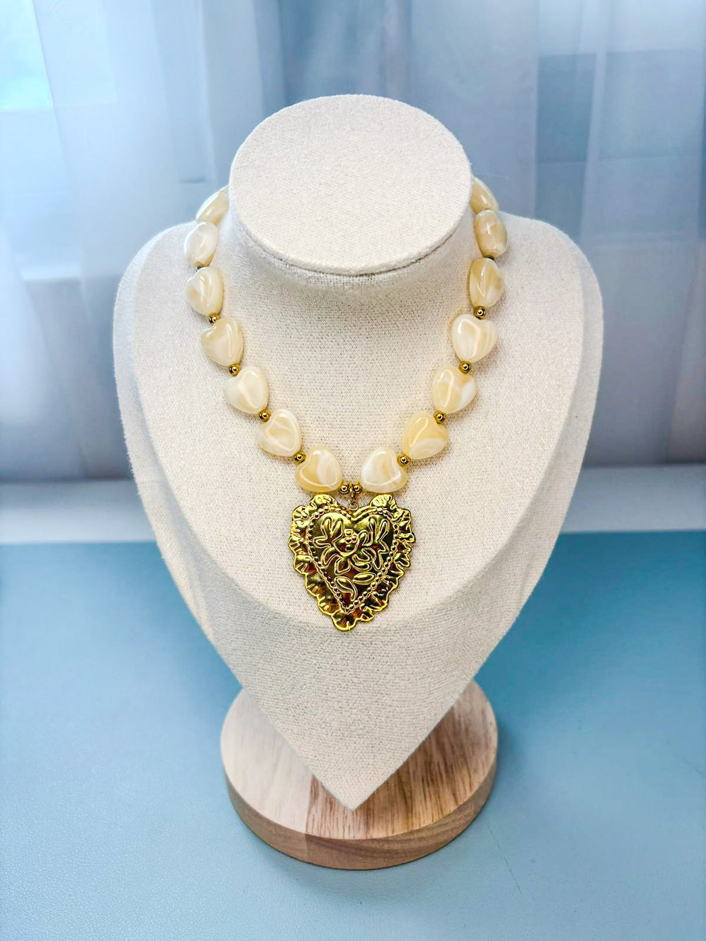Abu Heart Necklace