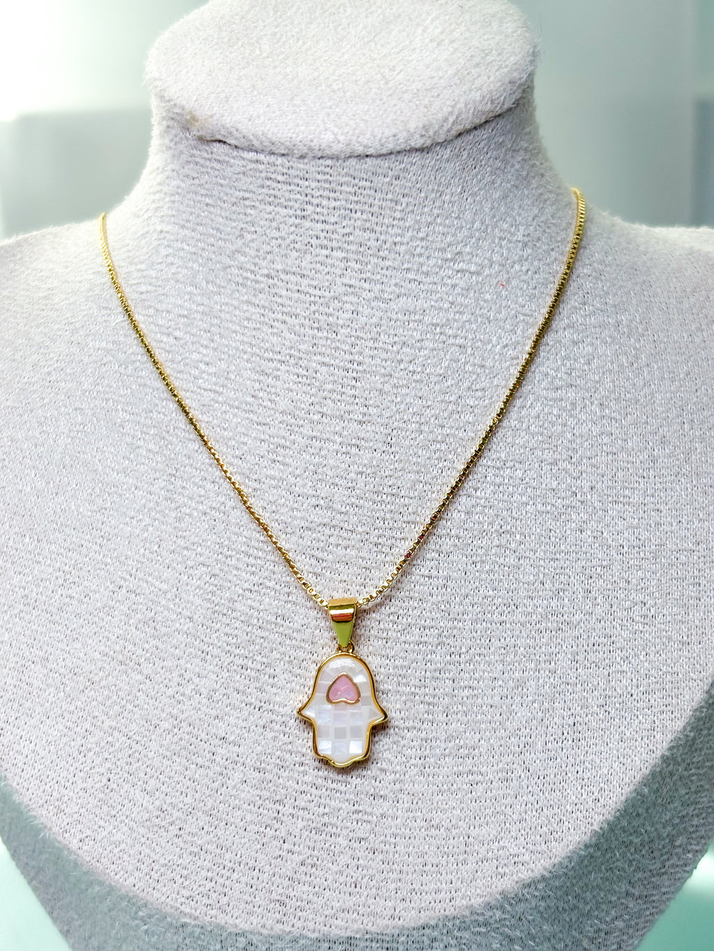 Guatapé Necklace