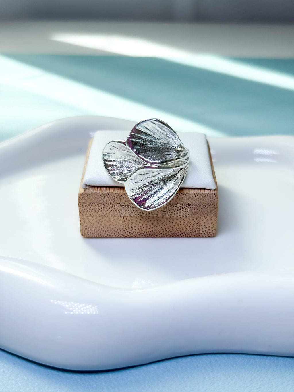 Heliconia Ring