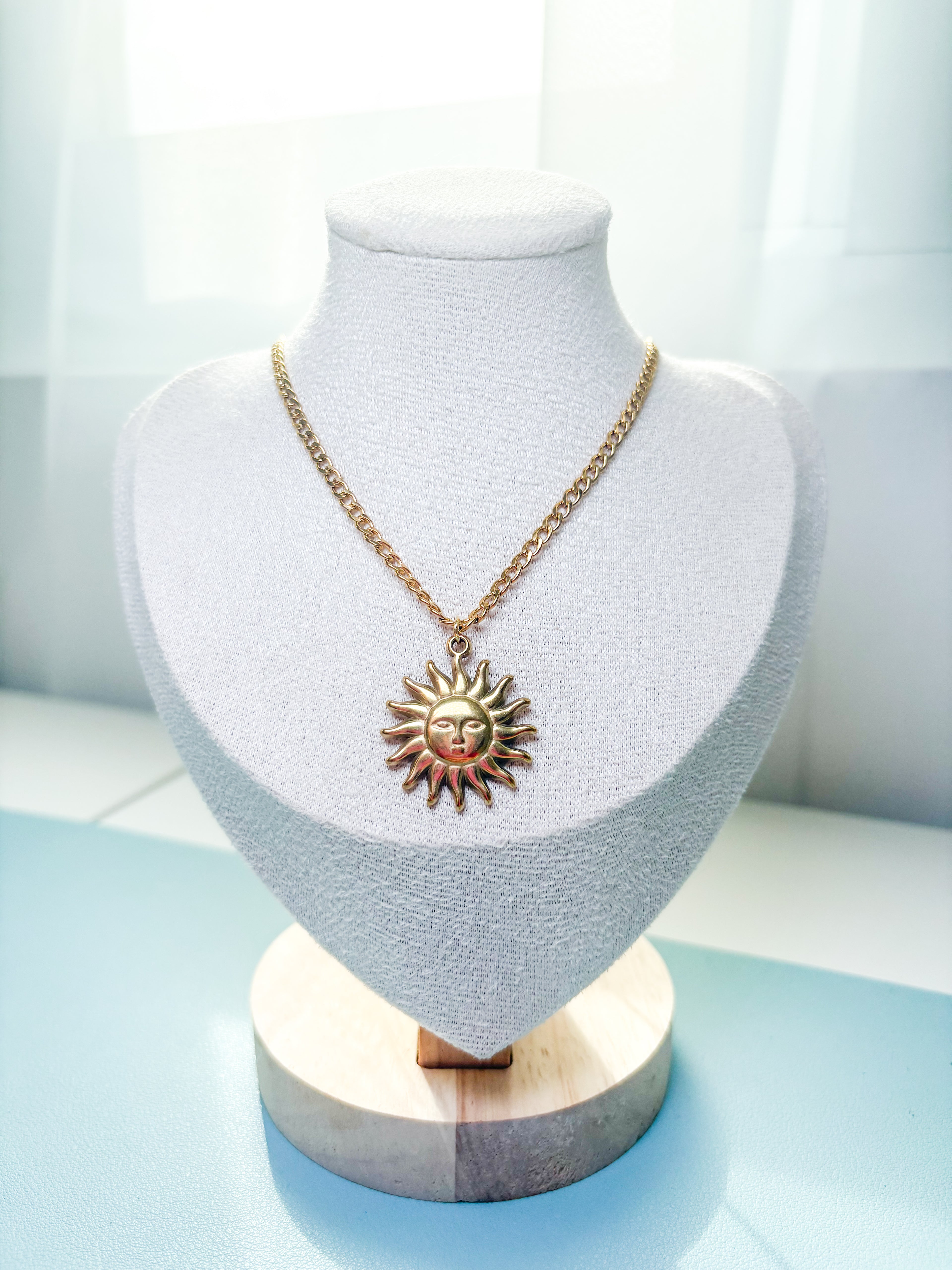 Sunlit Necklace