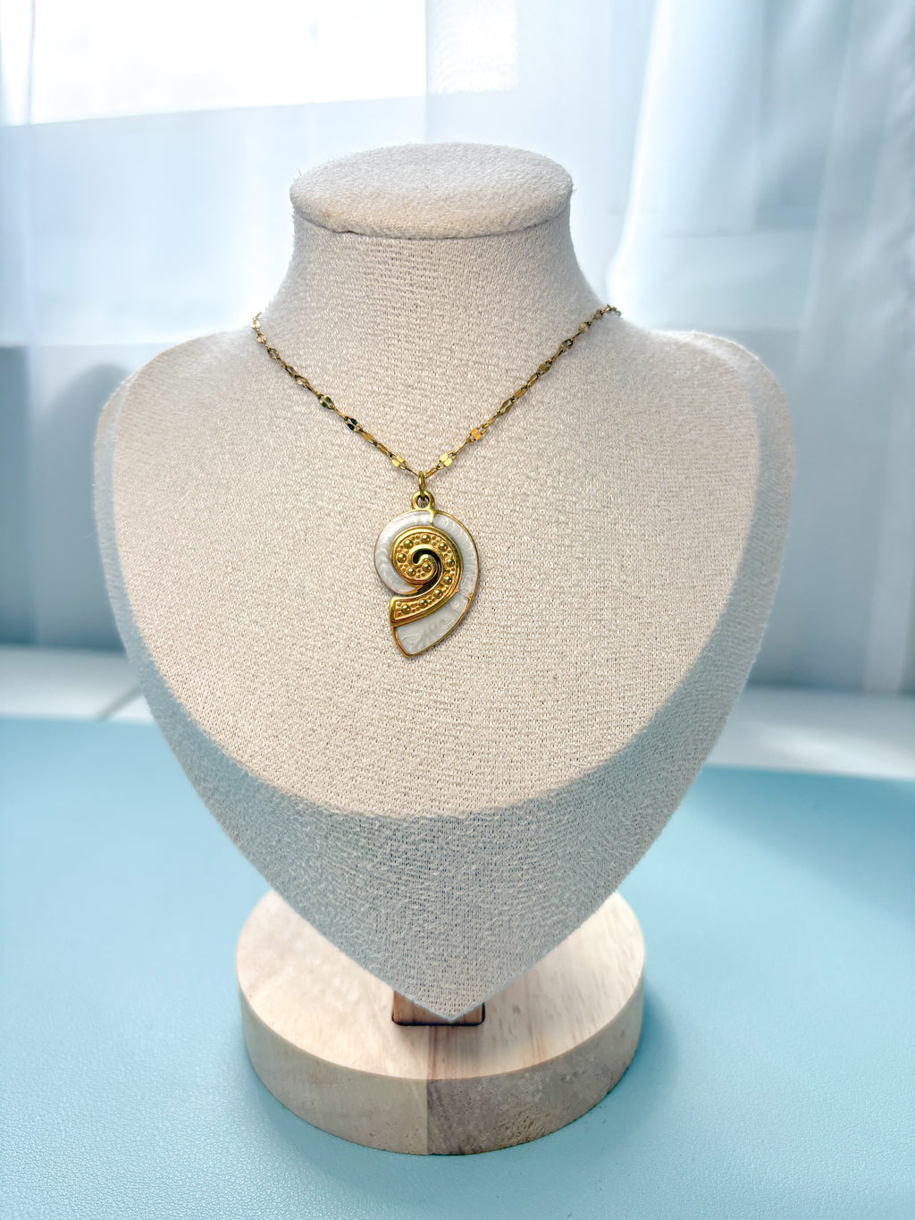 Coralia Necklace